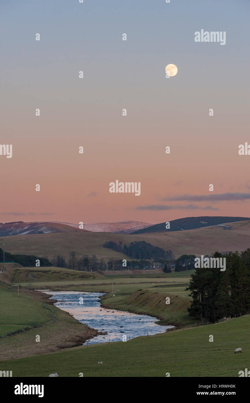 The river clyde at Abington Lanarkshire with a full moon rising Stock Photo