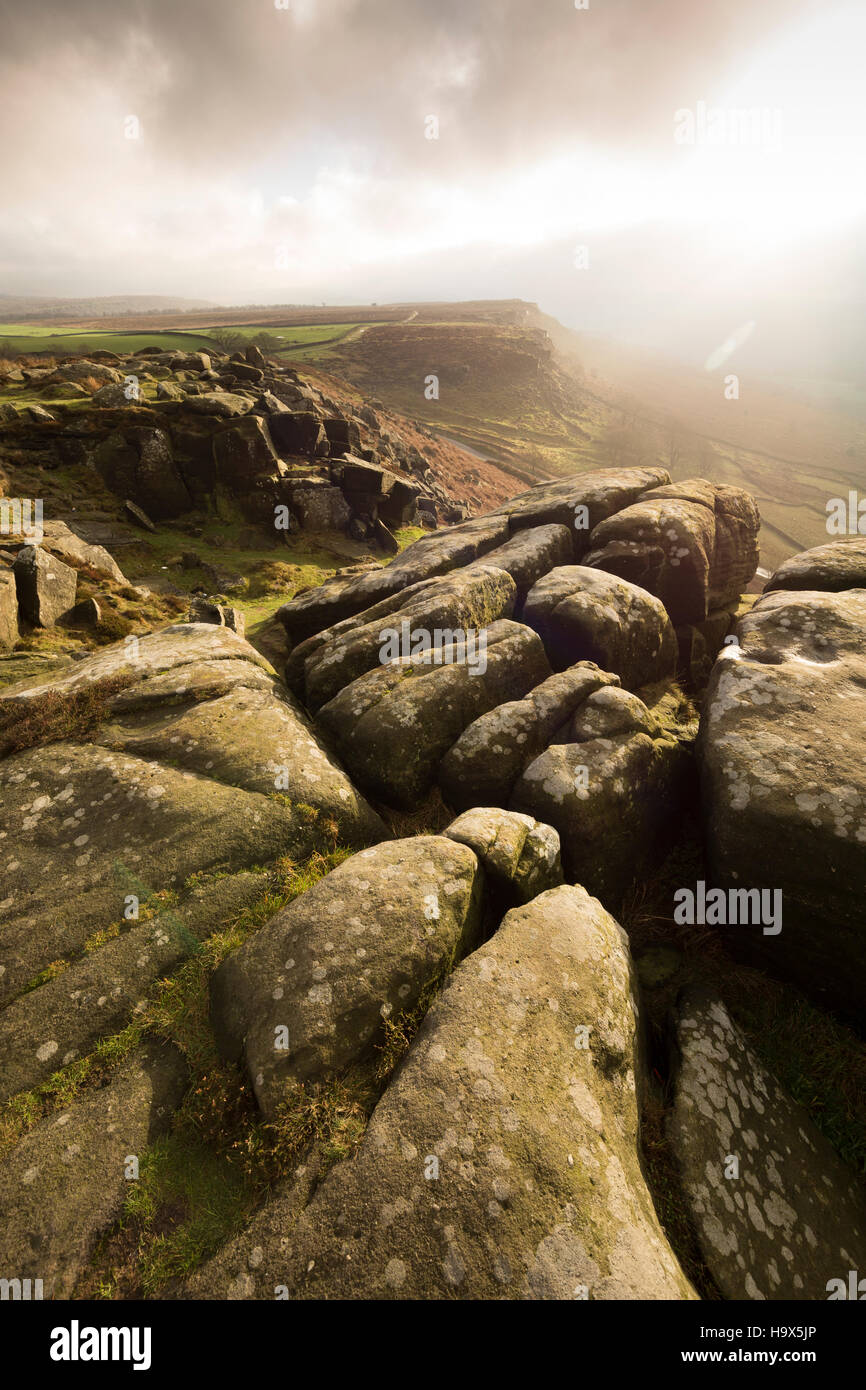 Curbar Edge in the Peak District Derbyshire countryside England Stock ...