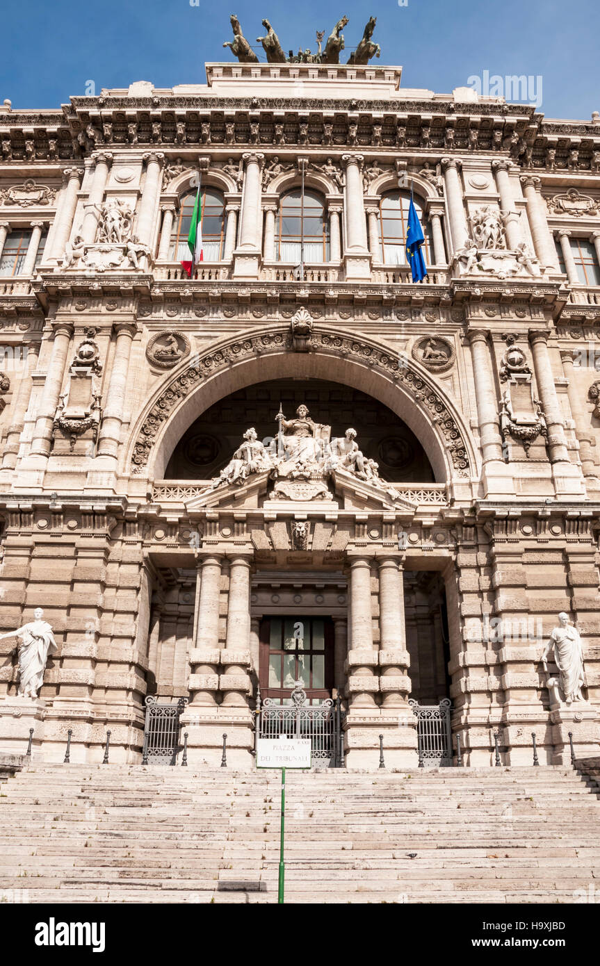 Palace Of Justice In Rome, Italy Stock Photo - Alamy