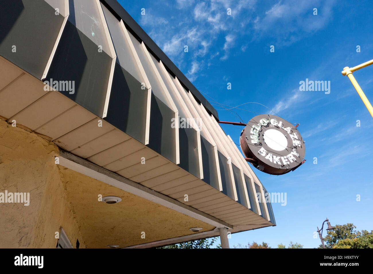 Iconic Mel-O-Glaze bakery building and sign, home of delicious pastries, cookies and espressos. Minneapolis Minnesota MN USA Stock Photo