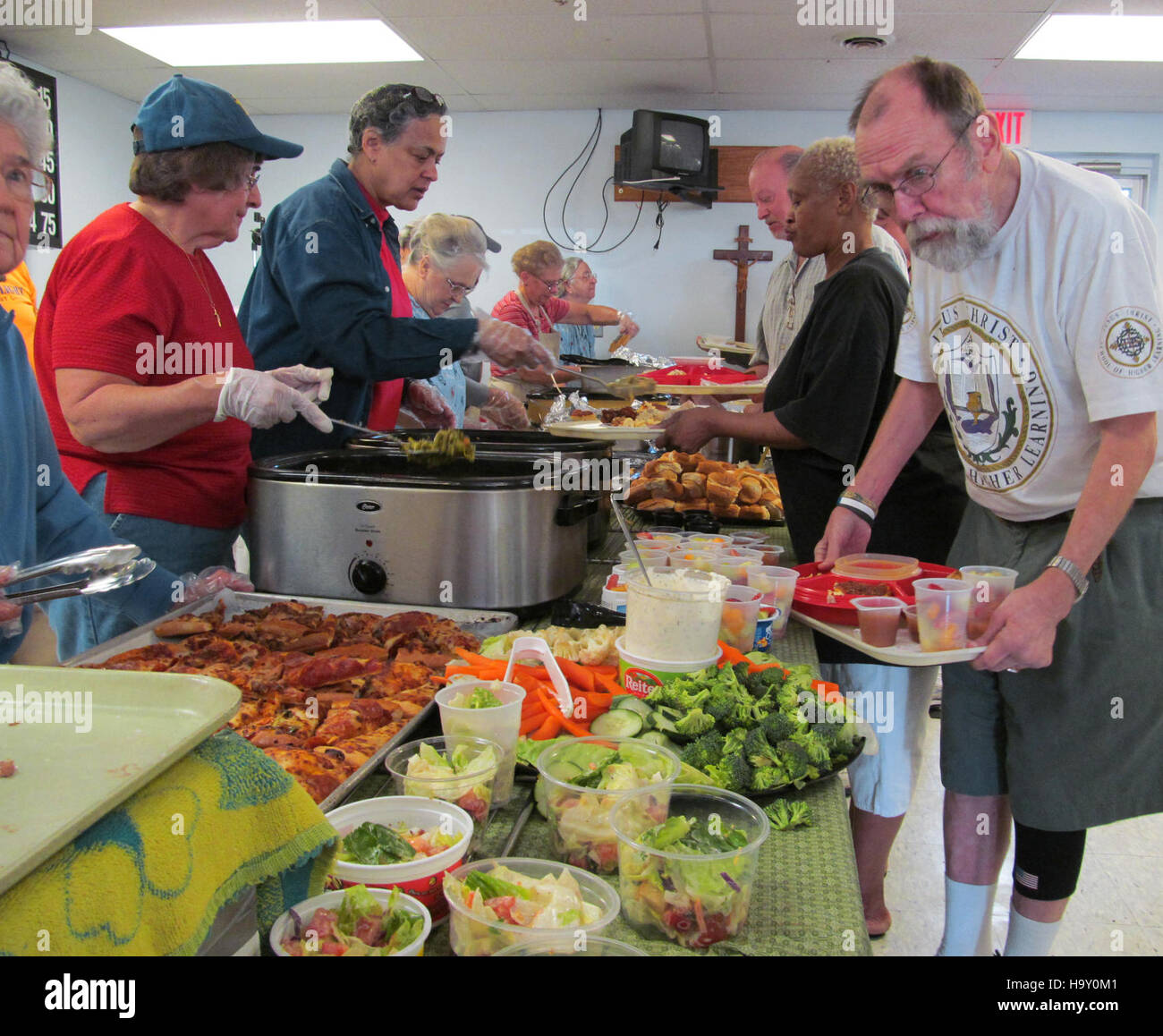Surplus Food Rescue Program The USDA’s surplus food donation program partners with the Food ...