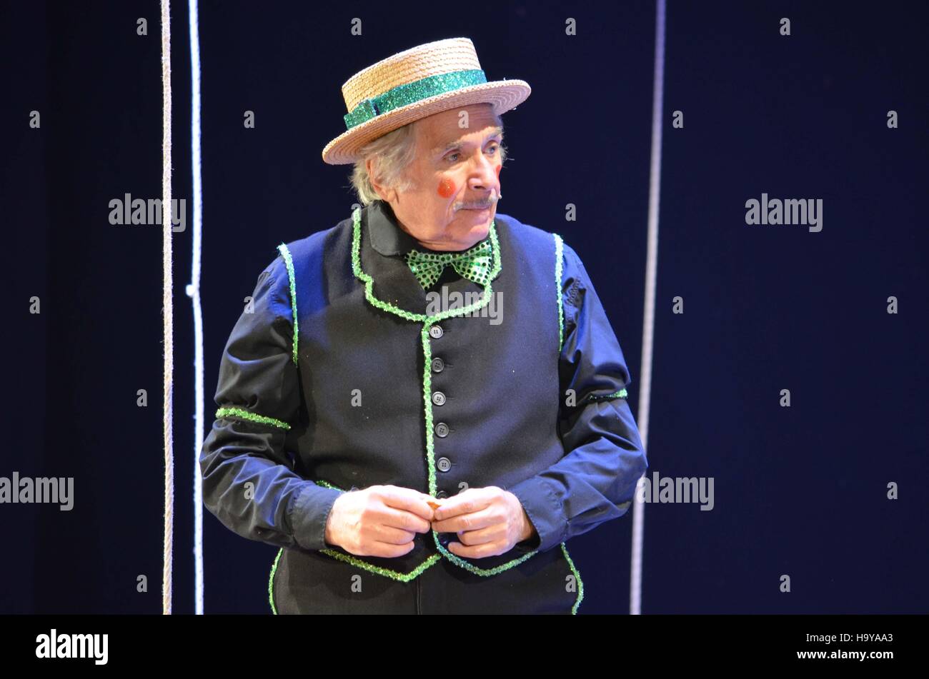 Naples, Italy. 25th Nov, 2016. Tato Russo Neapolitan actor brings to the stage the cafe chantant show with his company at the theater Gelsomino Afragola in Italy. © Angela Acanfora/Pacific Press/Alamy Live News Stock Photo