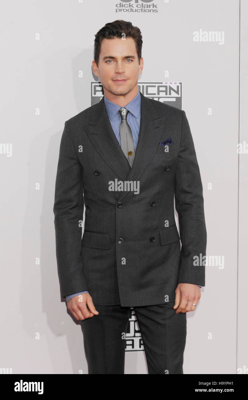 Matt Bomer arrives at the 2016 American Music Awards at Microsoft Theater  on November 20, 2016 in Los Angeles, California Stock Photo - Alamy