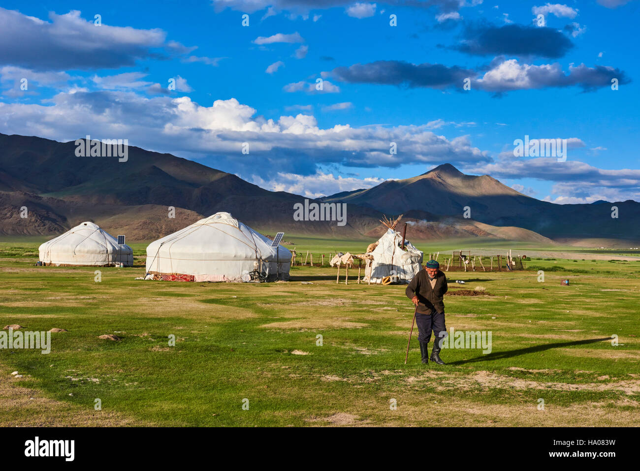 Mongolia, Bayan-Ulgii province, western Mongolia, nomad camp of Kazakh people in the steppe Stock Photo