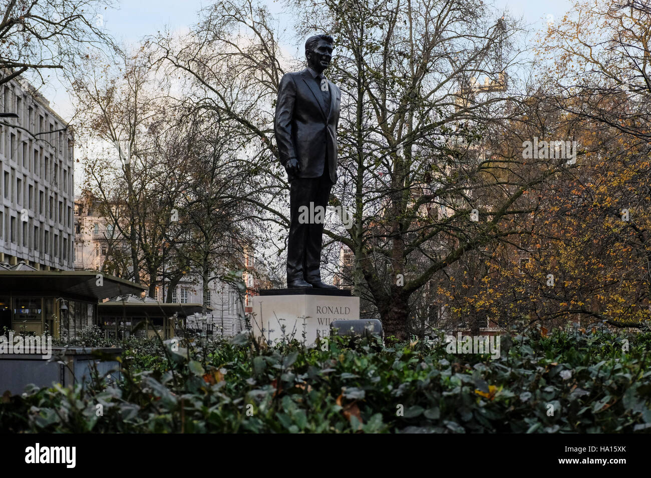 Ronald Reagan Statue, London Stock Photo Alamy