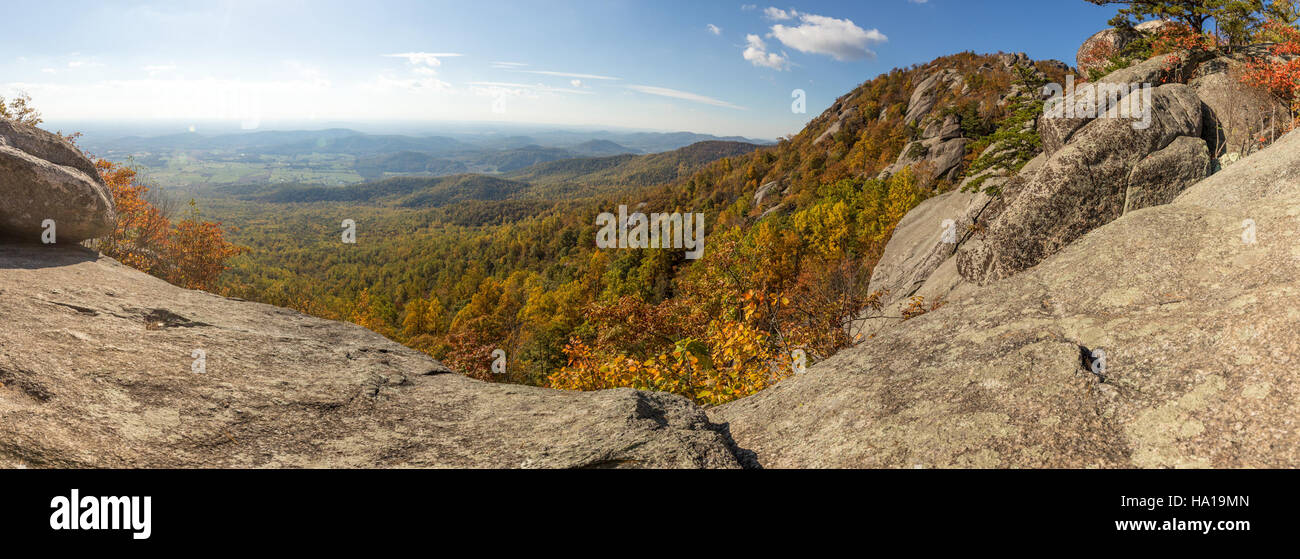 snpphotos 22230840636 Old Rag in Fall Stock Photo - Alamy