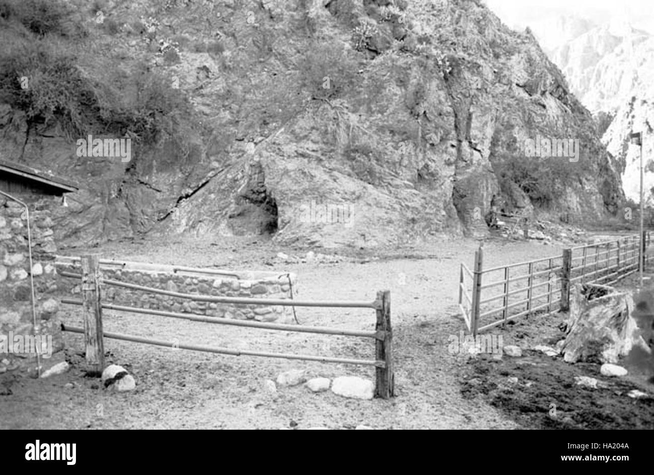 The historic Phantom Ranch, located in the Grand Canyon National Park ...