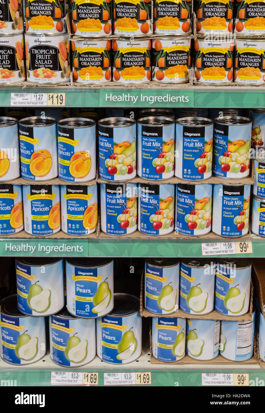 Canned Food Grocery Store High Resolution Stock Photography and Images