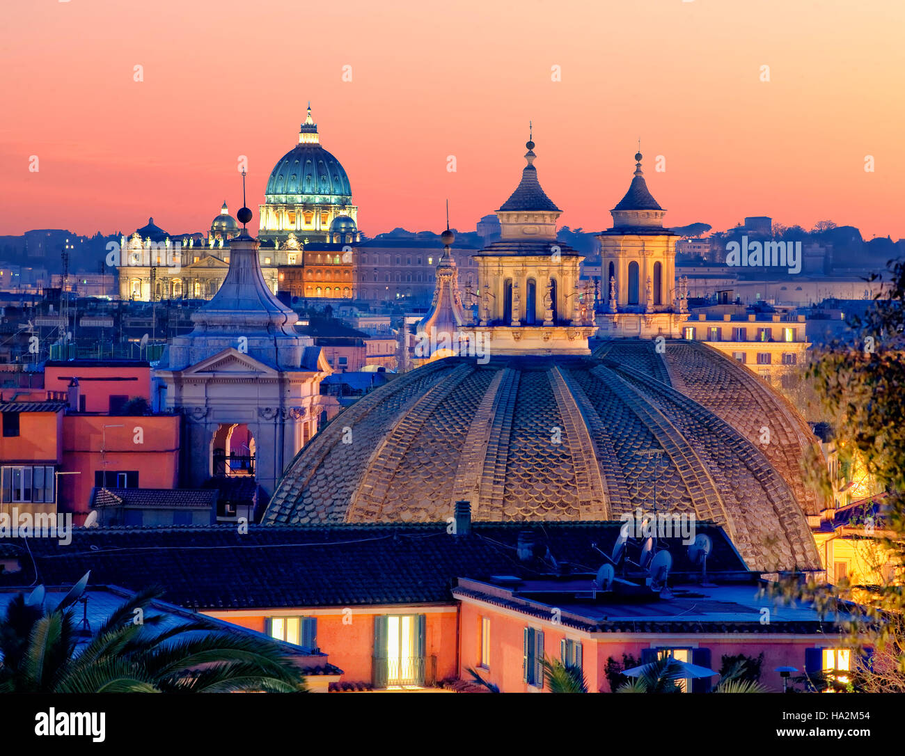 Overview of Rome with St Peter's in the background, Rome, Italy Stock Photo