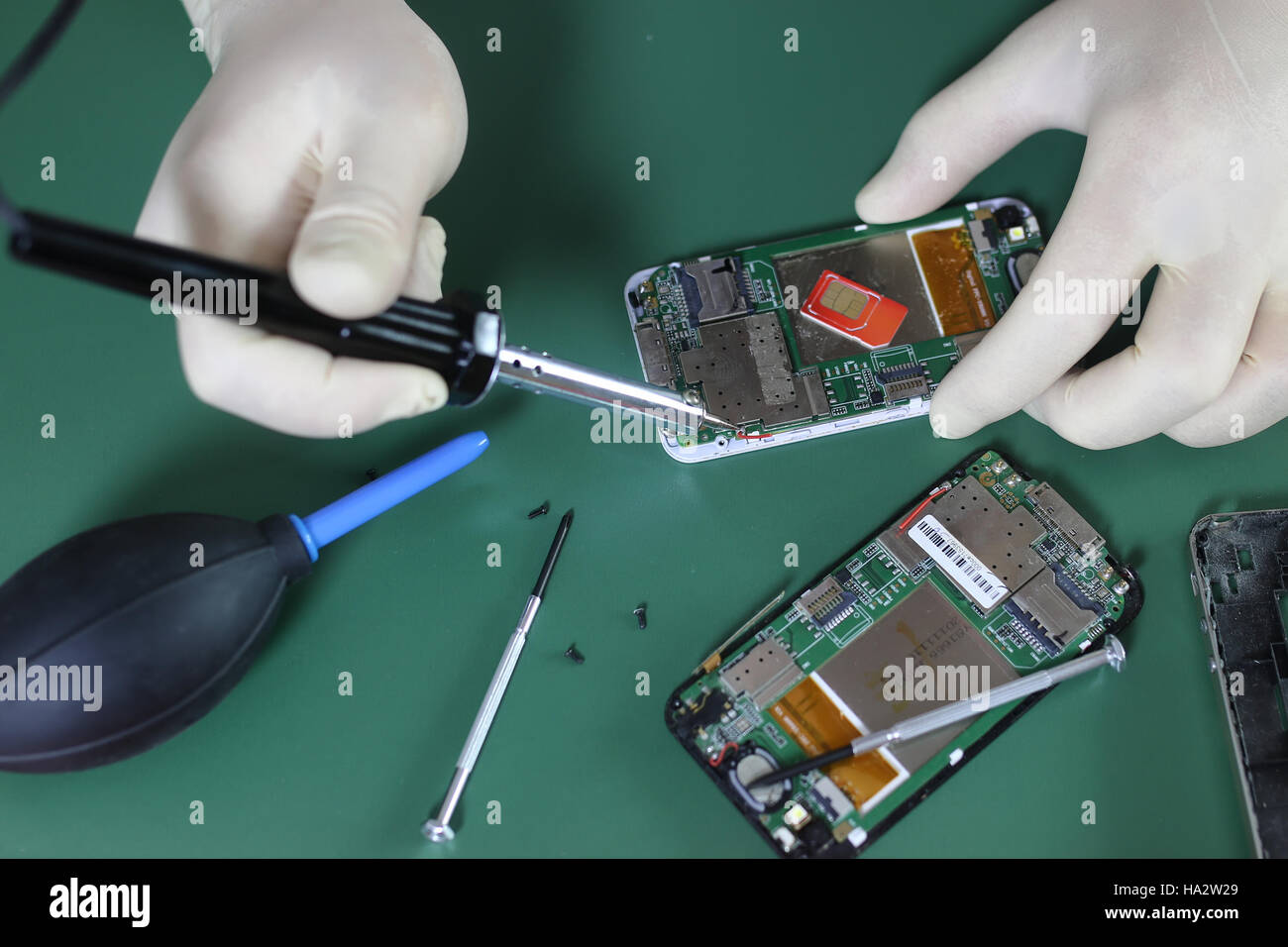 phone repair chip Stock Photo Alamy