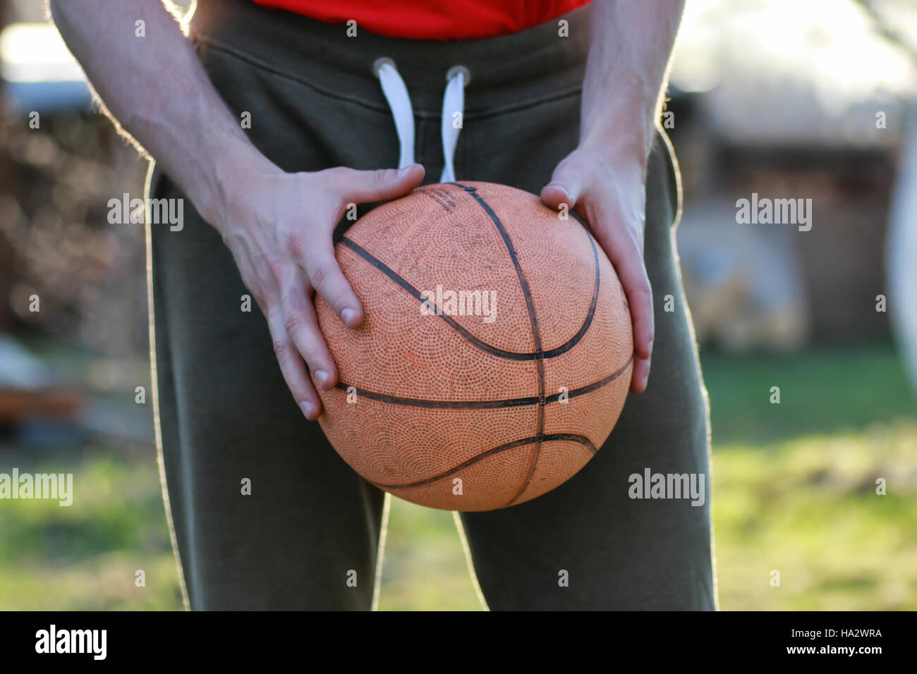 hand hold basketball Stock Photo Alamy
