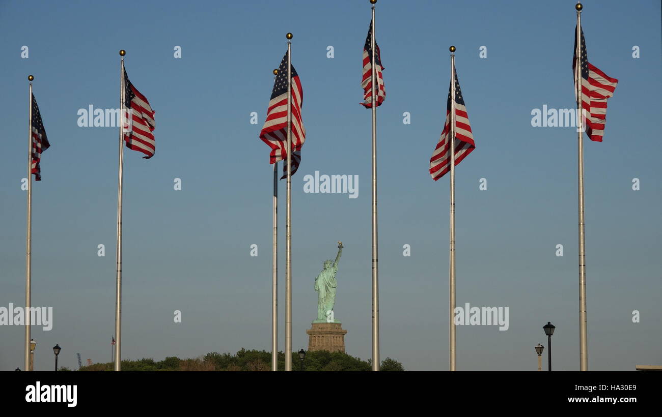 Us flags statue liberty hi-res stock photography and images - Alamy
