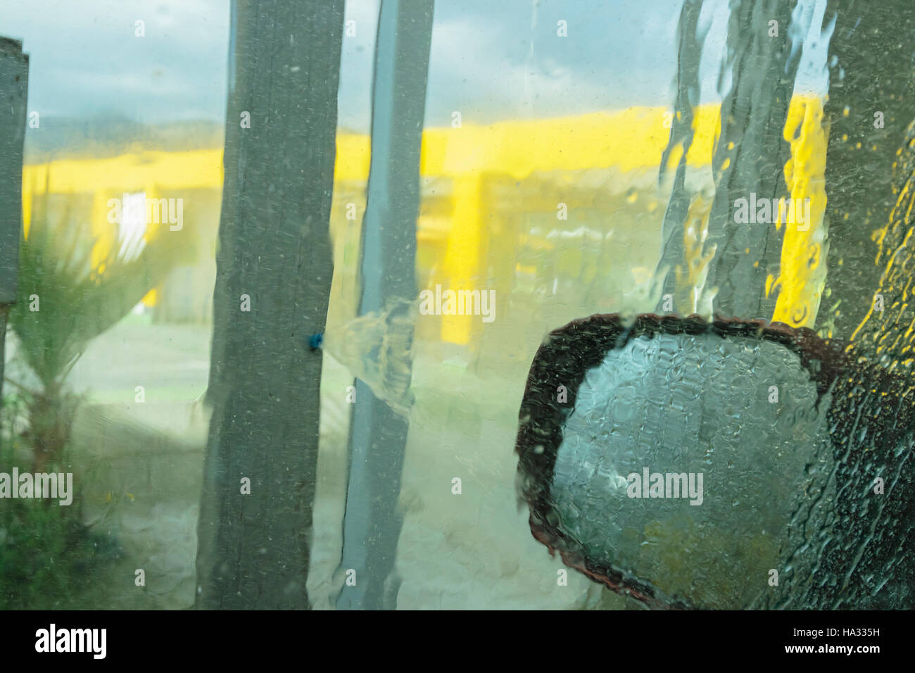 Car wash machine hires stock photography and images Alamy