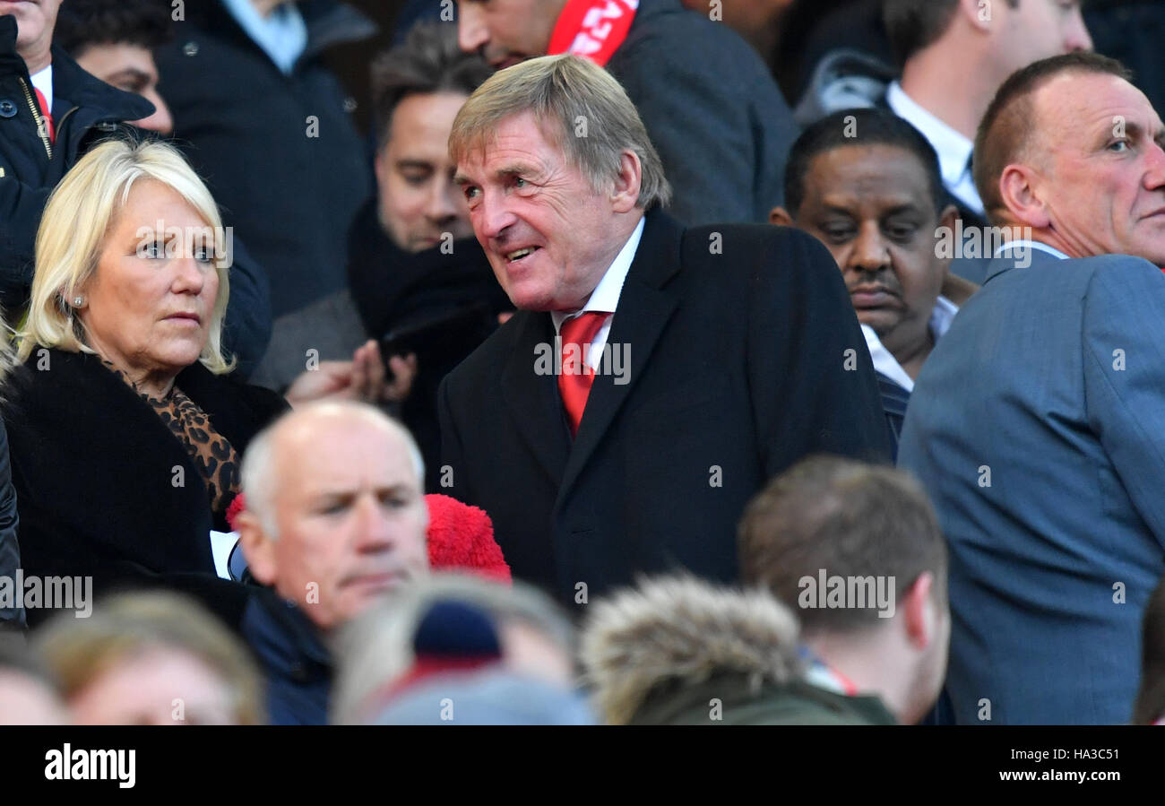 Kenny dalglish in stands hires stock photography and images Alamy