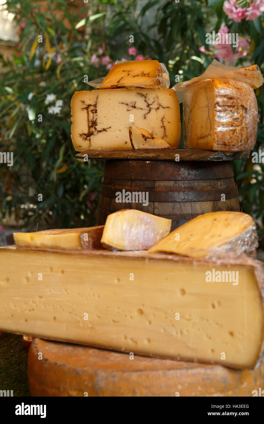 Cheese, weekly market, food, traditional product from Provence Stock Photo