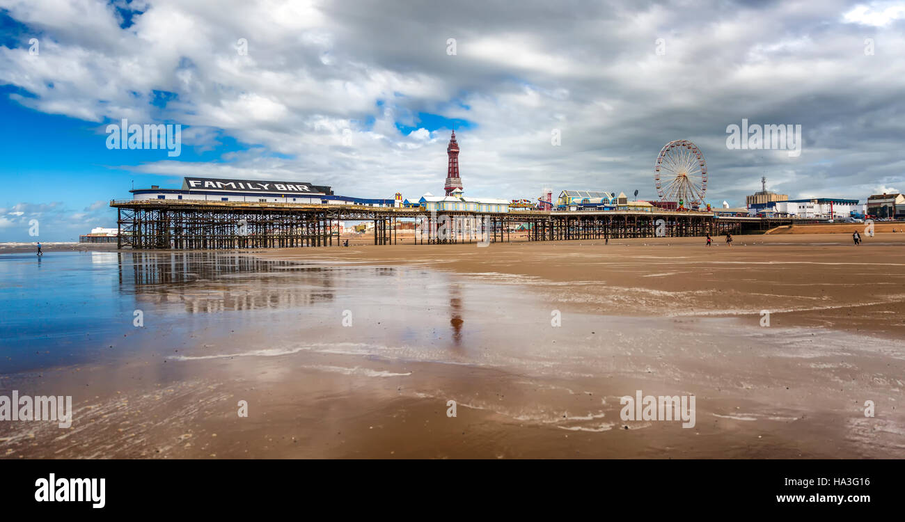 Blackpool seafront Stock Photo Alamy