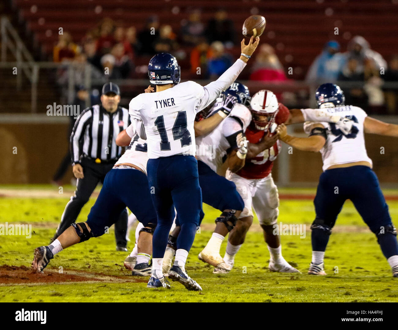 Palo Alto, California, USA. 26th Nov, 2016. Rice Quarterback Jackson Tyner (14) stands in the pocket in NCAA football action at Stanford University, featuring the Rice Owls visiting the Stanford Cardinal. Stanford won the game 41-17. © Seth Riskin/ZUMA Wire/Alamy Live News Stock Photo