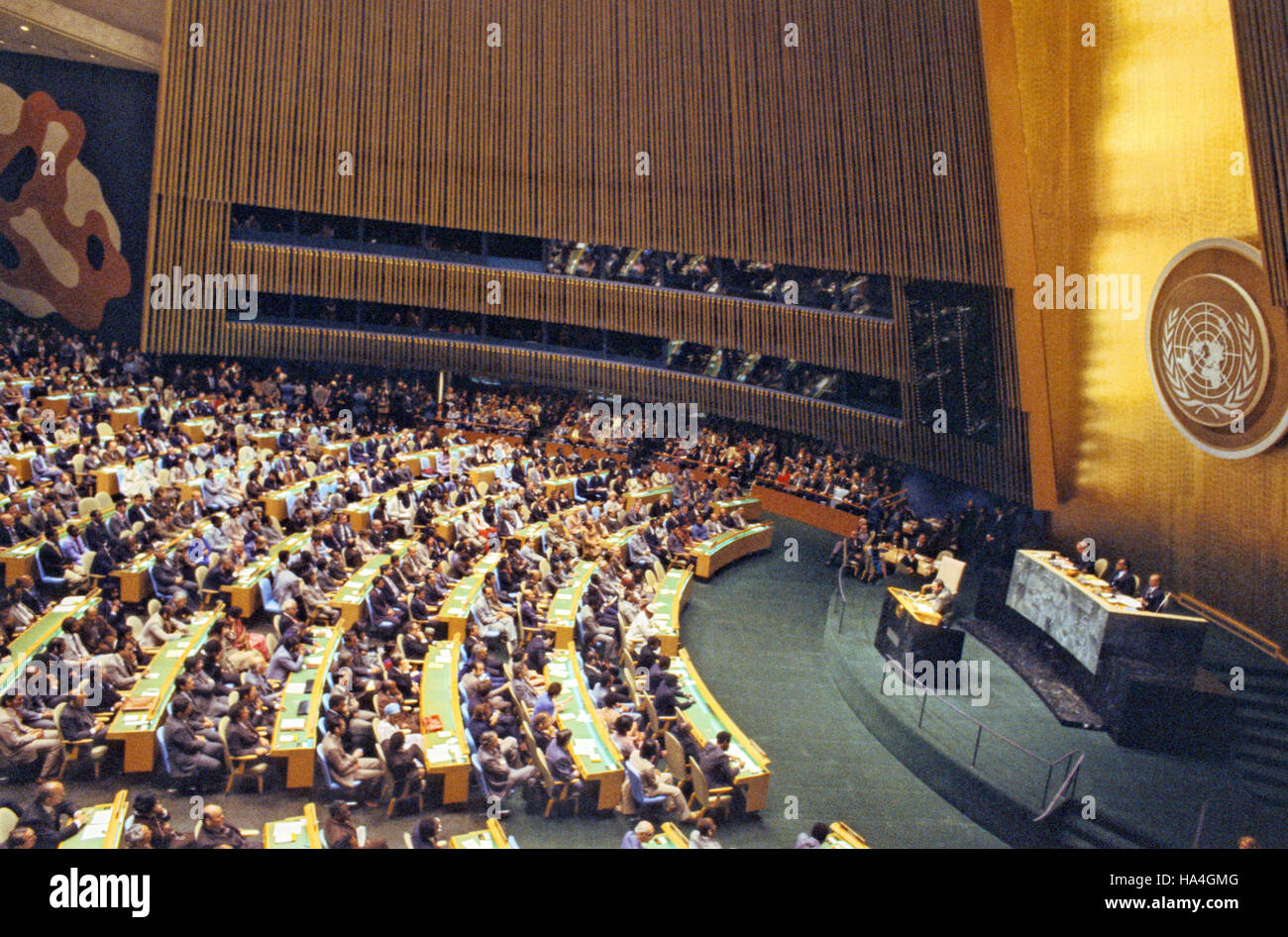 President Fidel Castro of Cuba addresses the United Nations General Assembly in New York, New York on October 15, 1979. Castro's speech discussed the disparity between the world·s rich and the world's poor.  - NO WIRE SERVICE- Photo: Arnie Sachs/Consolidated/dpa Stock Photo