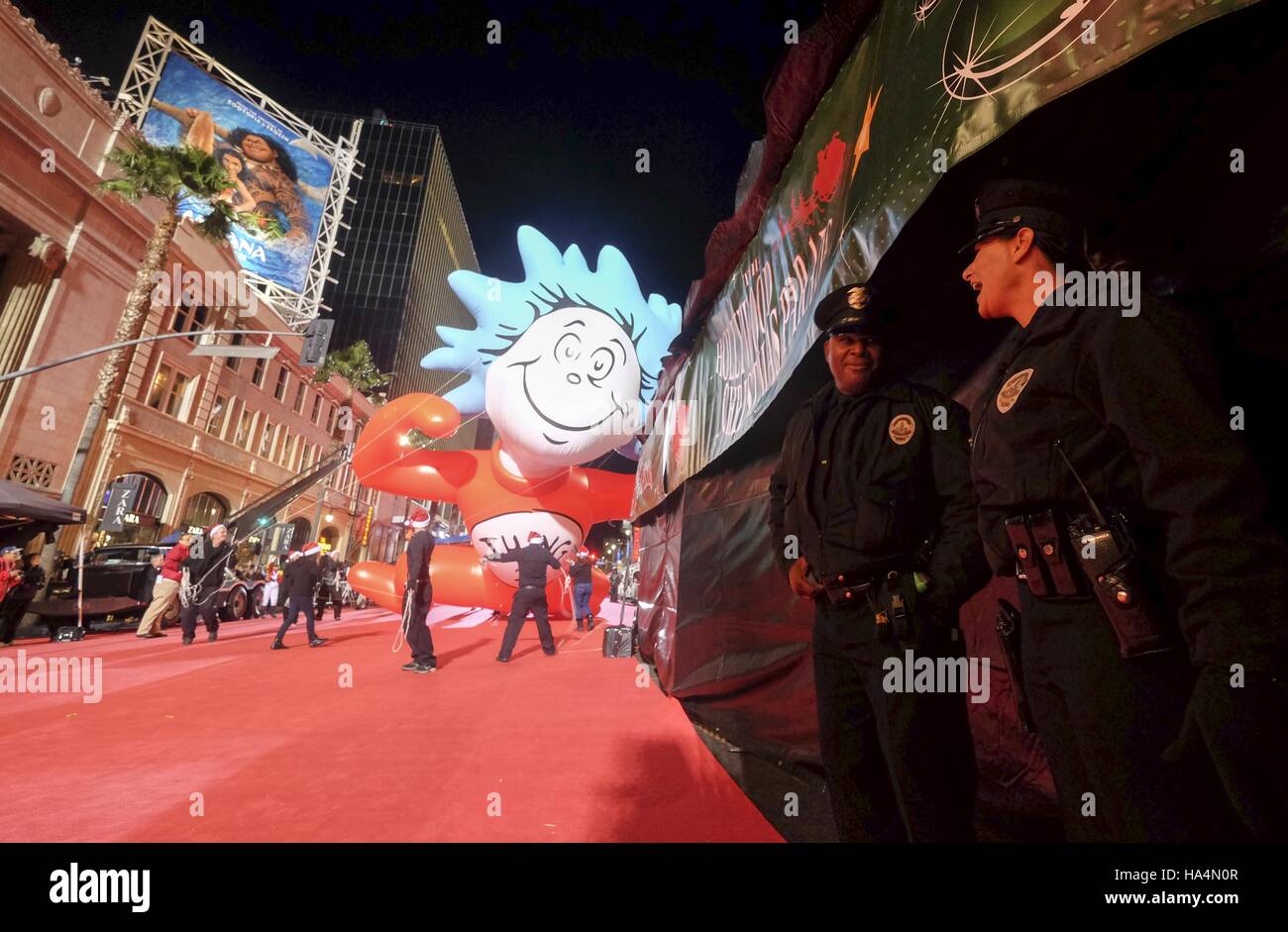 Los Angeles, California, USA. 27th Nov, 2016. Giant balloon ''Dr. Seuss' Thing 1 and Thing 2'' moves along Hollywood Boulevard during the 85th Annual Hollywood Christmas Parade in Los Angeles on Sunday December 27, 2016. Credit:  Ringo Chiu/ZUMA Wire/Alamy Live News Stock Photo