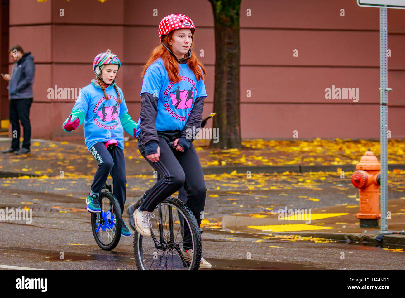 Portland, Oregon, USA November 25, 2016 Pleasant Valley Unicycle