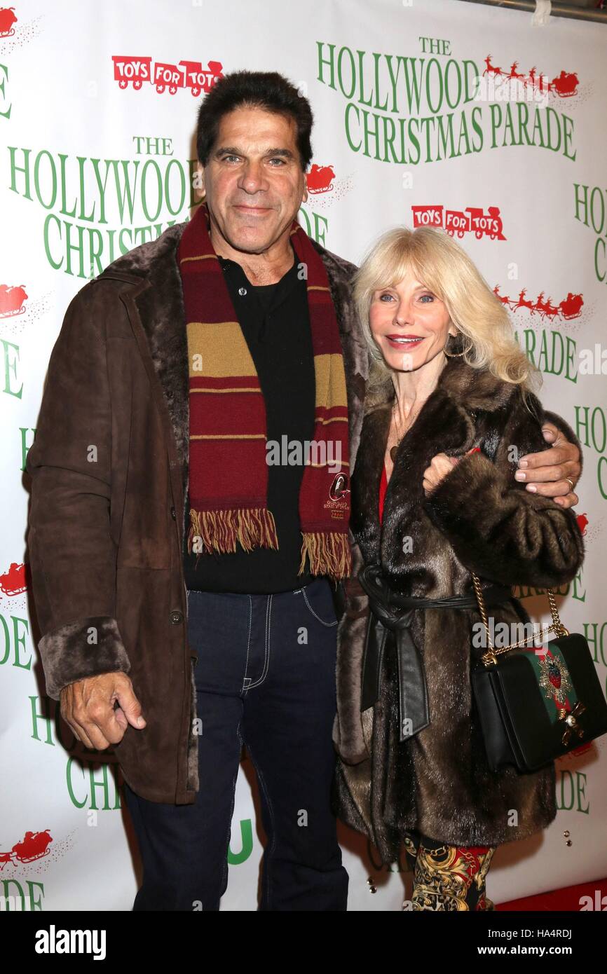 Los Angeles, CA, USA. 27th Nov, 2016. Lou Ferrigno, Carla Ferrigno in attendance for The 85th Annual Hollywood Christmas Parade, Hollywood Boulevard, Los Angeles, CA November 27, 2016. Credit:  Priscilla Grant/Everett Collection/Alamy Live News Stock Photo