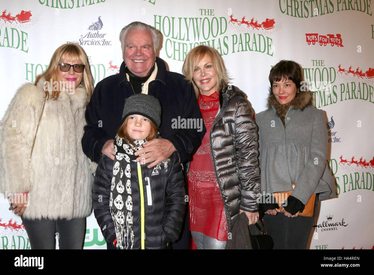 Los Angeles, CA, USA. 27th Nov, 2016. Courtney Brooke Wagner, Robert Wagner, Riley Wagner-Lewis, Katie Wagner, Natasha Gregson Wagner in attendance for The 85th Annual Hollywood Christmas Parade, Hollywood Boulevard, Los Angeles, CA November 27, 2016. Credit:  Priscilla Grant/Everett Collection/Alamy Live News Stock Photo