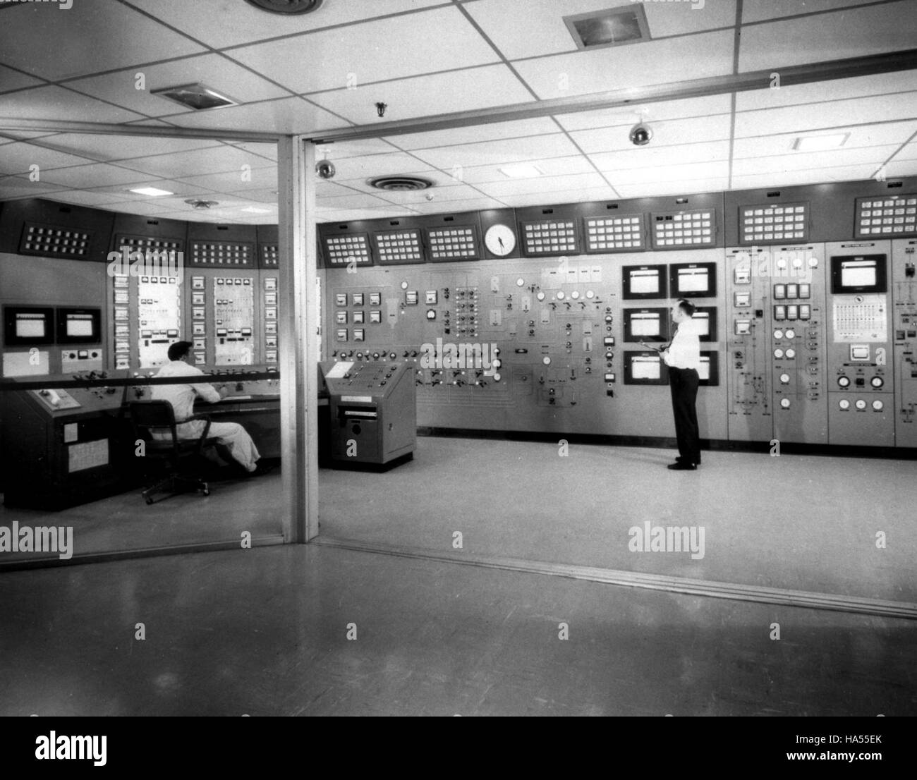 Environmental impact of fossil fuels Black and White Stock Photos