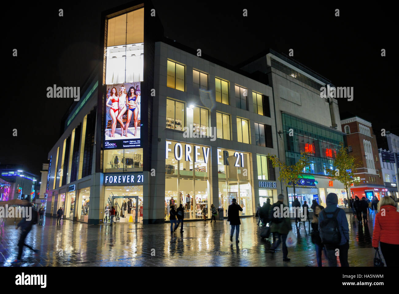 Forever 21 store in Liverpool Stock Photo Alamy