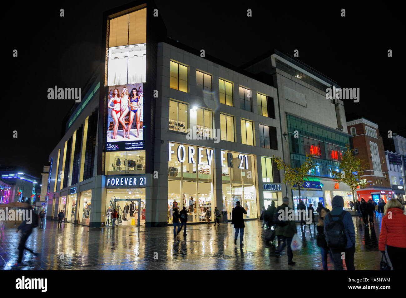 Forever 21 store in Liverpool Stock Photo - Alamy