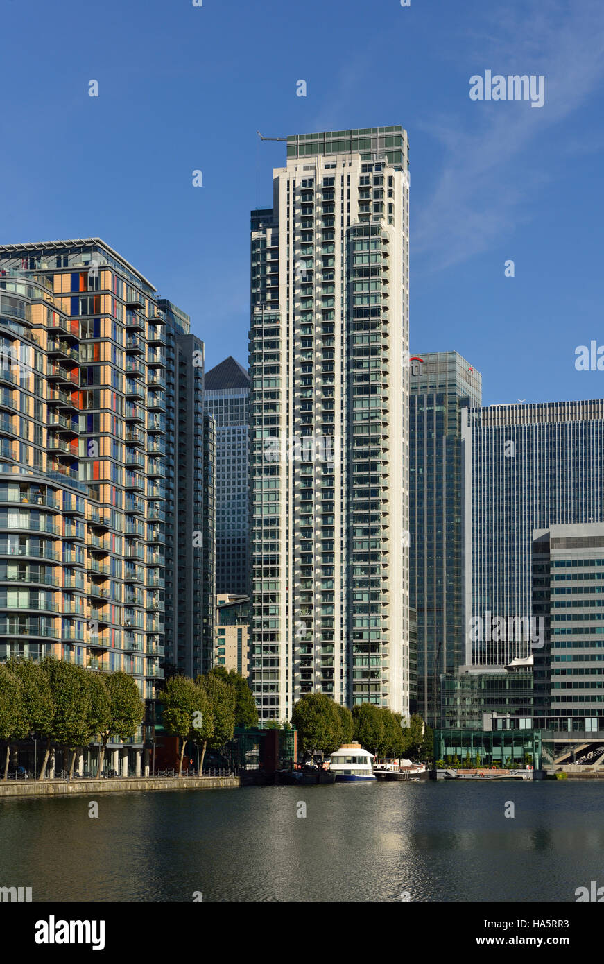 Pan Pennisula, Millwall Inner Dock, Crossharbour, Isle of Dogs, Canary Wharf, London. E14