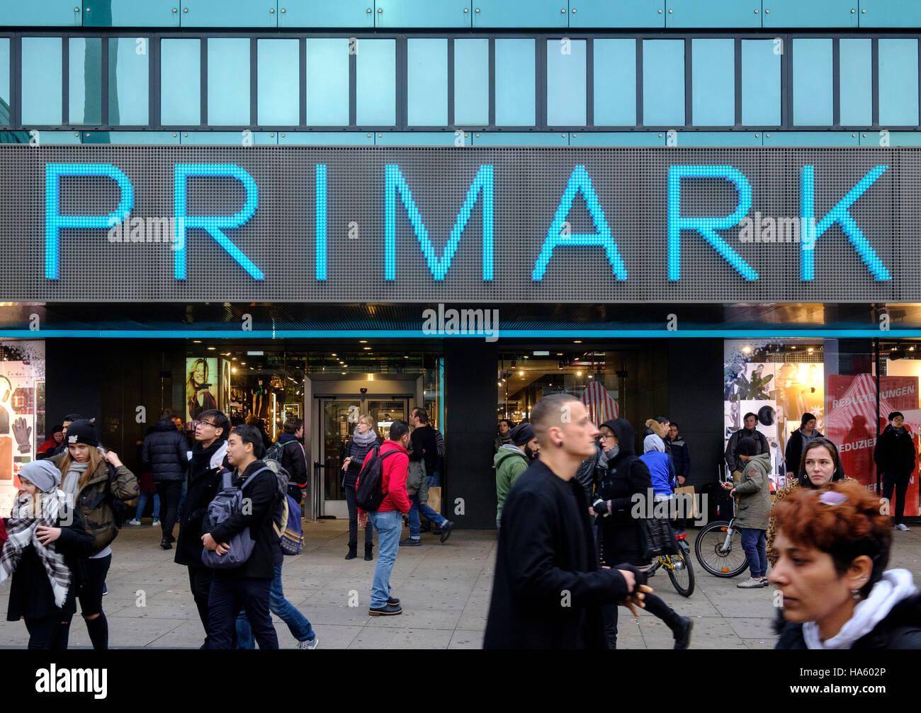 Primark clothes store Dusseldorf Germany Stock Photo - Alamy
