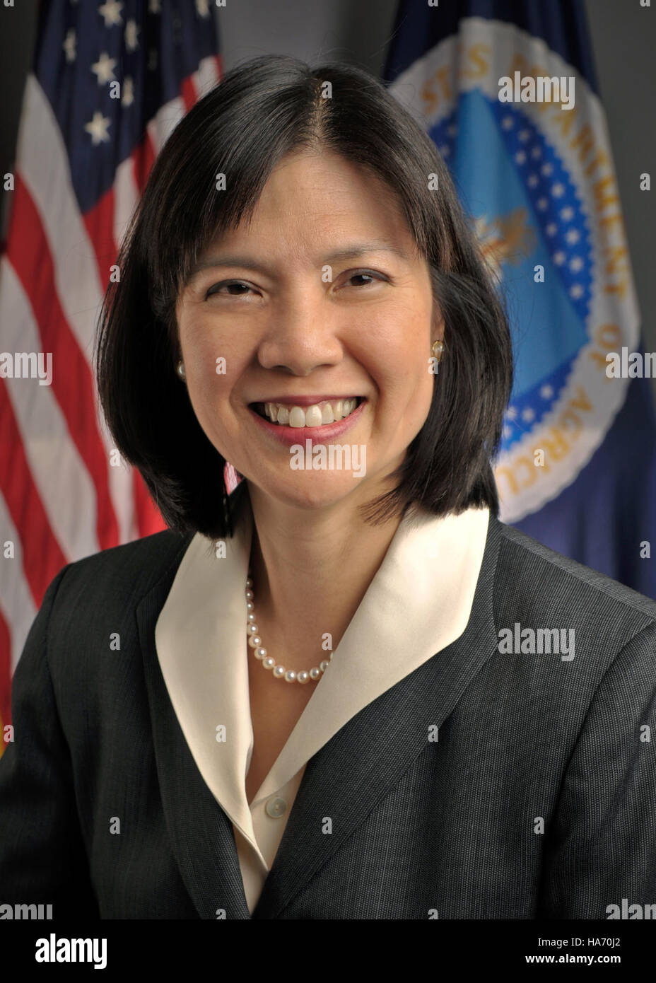Phyllis fong hires stock photography and images Alamy