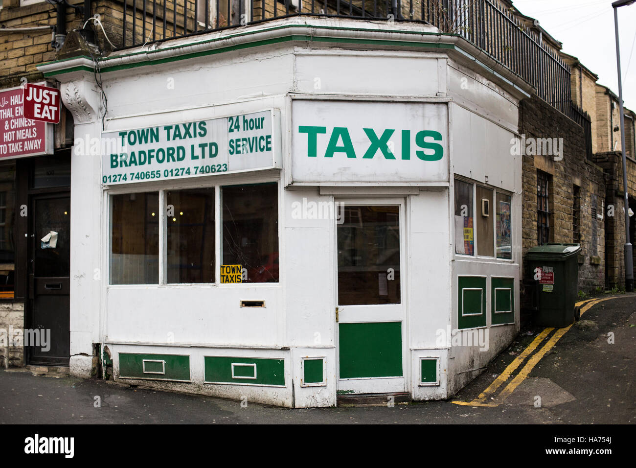 Town Taxis Office, Morley Street, Bradford Stock Photo Alamy
