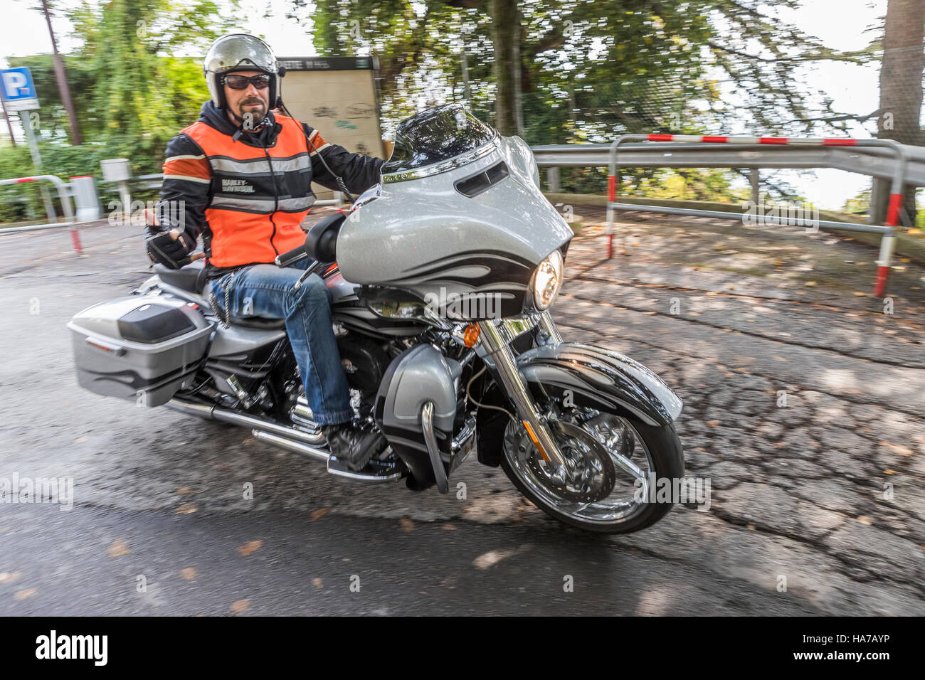 Italian Harley Davidson owners gather at the top of Mount Titano, San  Marino, Italy. Enjoying motorcycling in the hills around the principality  Stock Photo - Alamy