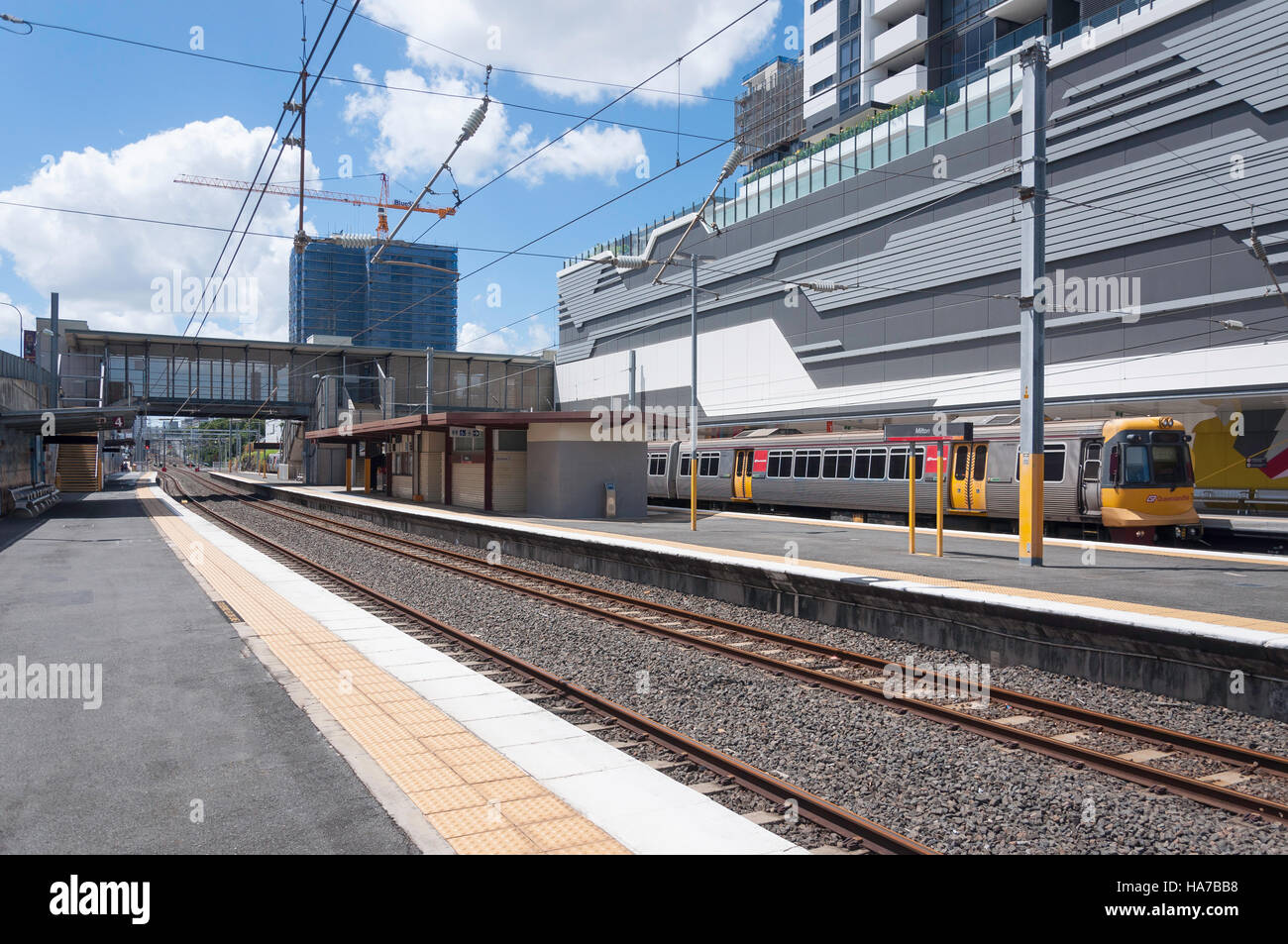 Platforms at Milton Railway Station, Milton, Brisbane, Queensland, Australia Stock Photo