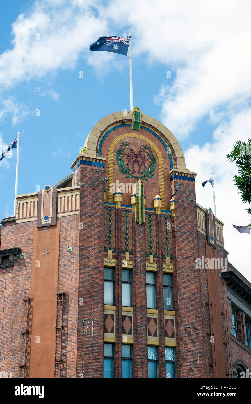 Art deco facade mcwhirters farmers hi-res stock photography and images ...