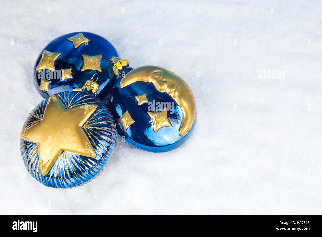 Golden star christmas balls hi-res stock photography and images - Alamy