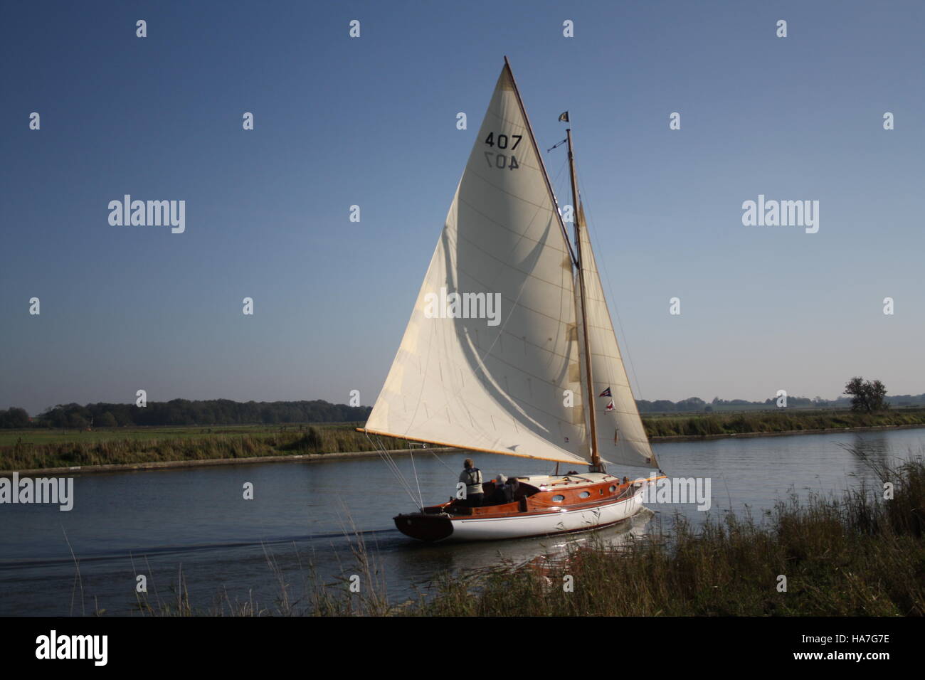 WOODEN NORFOLK BROADS SAILING BOAT Stock Photo Alamy