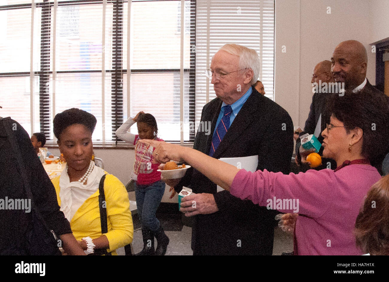 The USDA's Food and Nutrition Service (FNS) works to improve nutrition ...