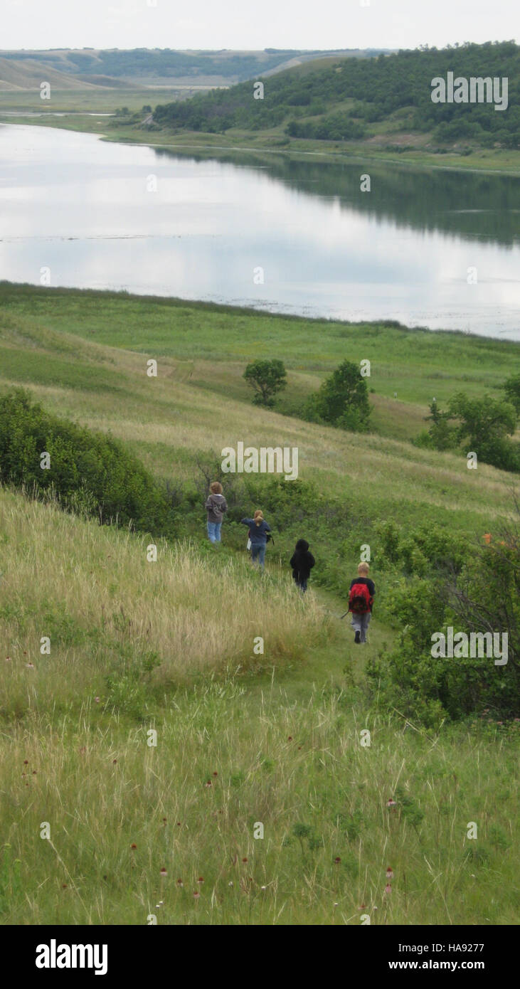 usfwsmtnprairie 5219044339 Hiking in Des Lacs National Wildlife Refuge