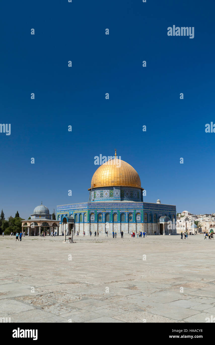 The dome of the rock, temple mount, east Jerusalem, Palestine/Israel Stock Photo