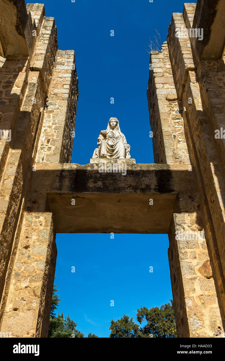 Roman amphitheatre of merida hi-res stock photography and images - Alamy