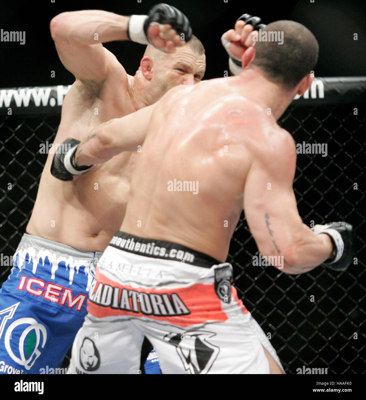 Chuck Liddell, left, fights Wanderlei Silva during UFC 79 at the