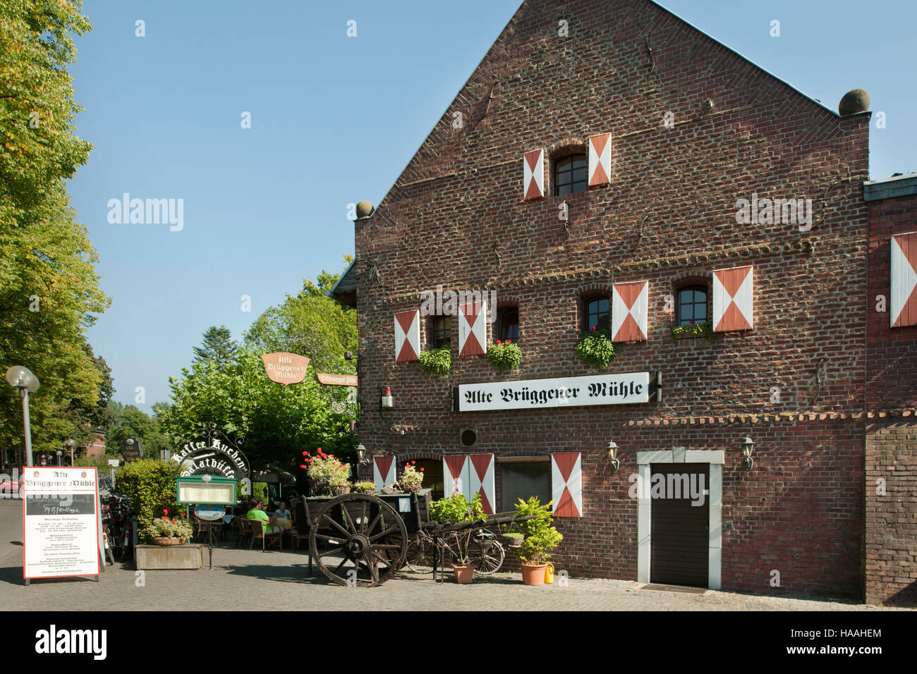 Deutschland, Nordrhein-Westfalen, Kreis Viersen, Brüggen, Alte Brüggener Mühle Stock Photo