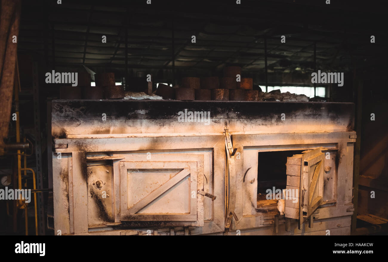 Closeup of glassblower glassblowers oven Stock Photo Alamy