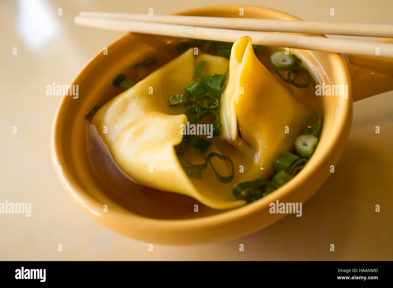 Page 2 Authentic Chinese Take Away High Resolution Stock Photography And Images Alamy