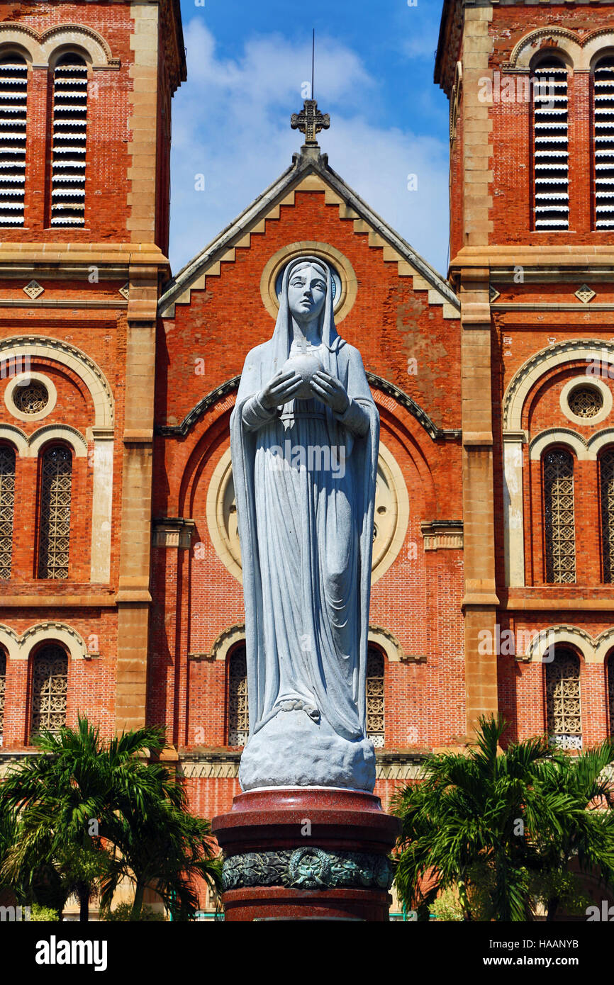 Statue of the Virgin Mary at the NotreDame Cathedral Basilica of