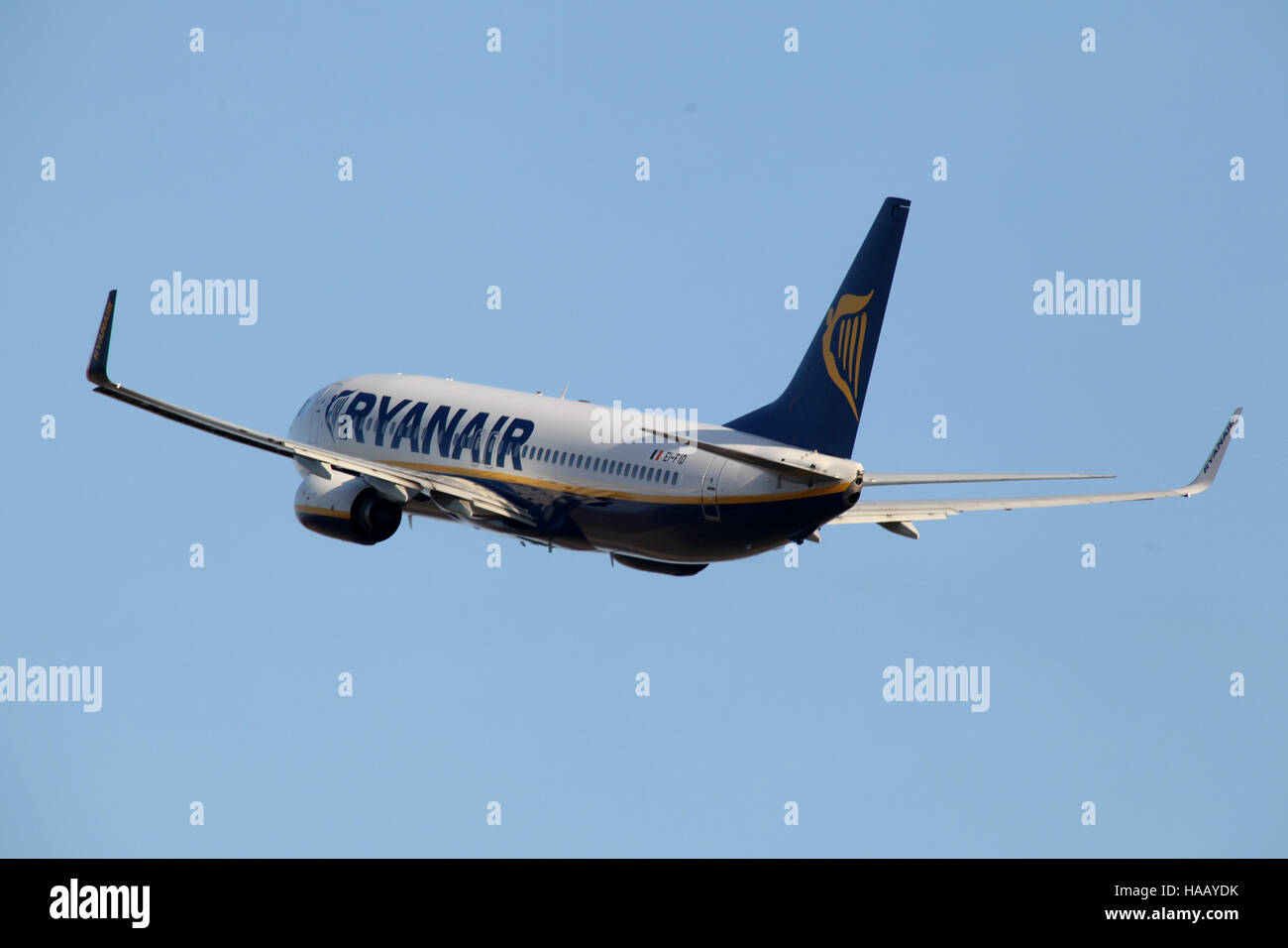 Ryanair, Boeing 737, EI-FID, departs London Stansted Airport, Essex Stock Photo