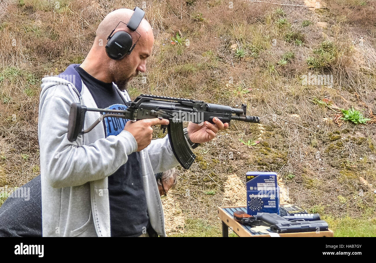 Ak47 shooting range hires stock photography and images Alamy