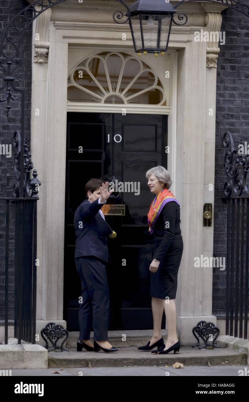 London, UK. 28 November 2016. The meeting of two women  Prime Minister of Poland - Beata Szydlo and  Prime Minister of the United Kingdom - Theresa May at No.10 Downing Street, London. Credit:  Marcin Libera/Alamy Live News Stock Photo